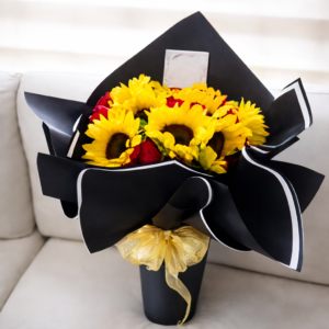 Bouquet girasoles y rosas R73