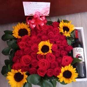 caja por 5 girasoles, rosas y vino R118