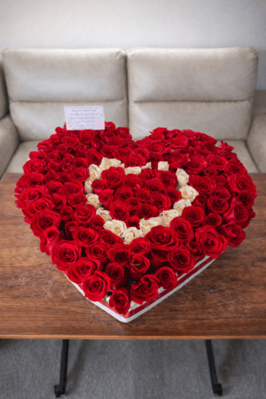 Corazón grande de 150 rosas R 180